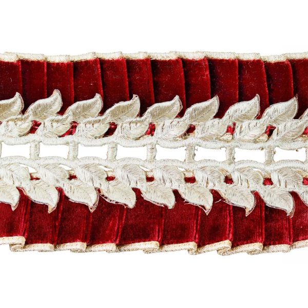 L 36504 Christmas Decorative Items Dupion Ruffle Open Leaf Trim Ribbon Red Silver